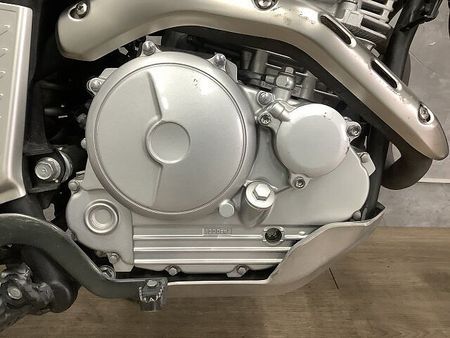 ヤマハ セロー 250 SEROW 250 2018年モデル/グリップヒーター/USBポート装備 36