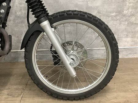 ヤマハ セロー 250 SEROW 250 2018年モデル/グリップヒーター/USBポート装備 39