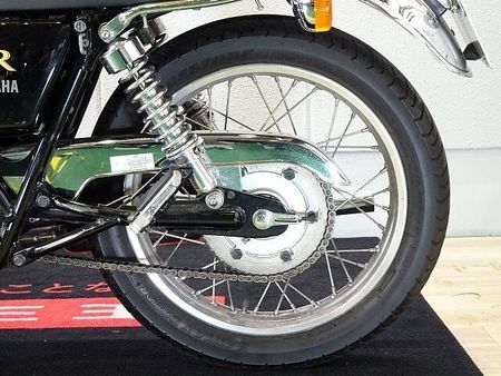 ヤマハ SR400 SR400 2016年モデル/インジェクション/政府認証デイトナ製カスタムマフラー装備 16