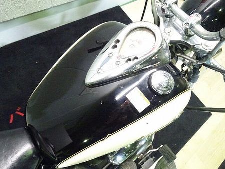 ヤマハ ドラッグスター400 Drag Star Classic 400(ドラッグスタークラシック400) 2006年モ 34
