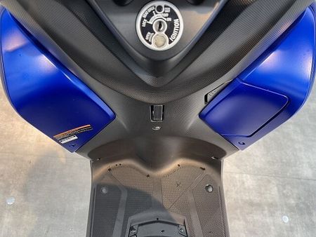 ヤマハ トリシティ 155 トリシティ155 DEVILサイレンサー リアボックス!! 19