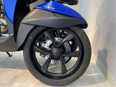 ヤマハ トリシティ 155 トリシティ155 DEVILサイレンサー リアボックス!! 10