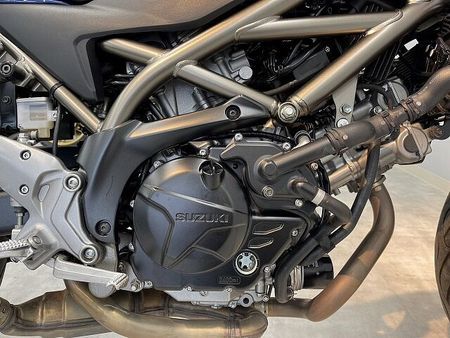 スズキ SV650 SV650 23年モデル ワンオーナー 10