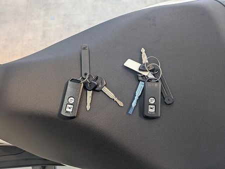 ホンダ PCX150 PCX150 ABS 純正オプションロングスクリーン キーレス 11