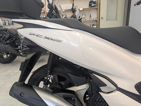 ホンダ PCX150 PCX150 ABS 純正オプションロングスクリーン キーレス 26