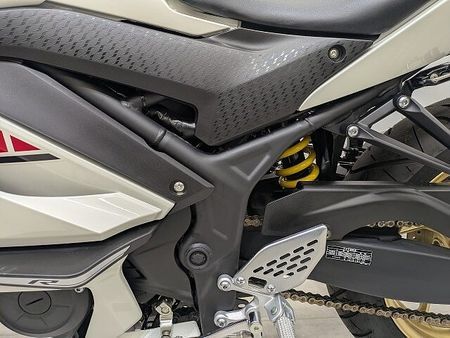 ヤマハ YZF-R25 YZF-R25 WGP 60th Anniversary 21