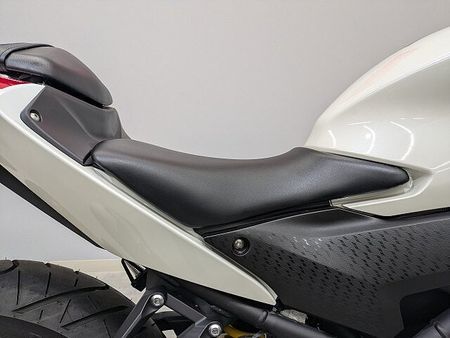 ヤマハ YZF-R25 YZF-R25 WGP 60th Anniversary 35