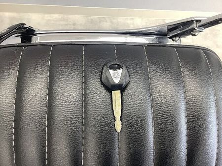 ヤマハ ドラッグスター400 Drag Star Classic 400 エイプハンガー コブラシート デグナーサイドバ 38