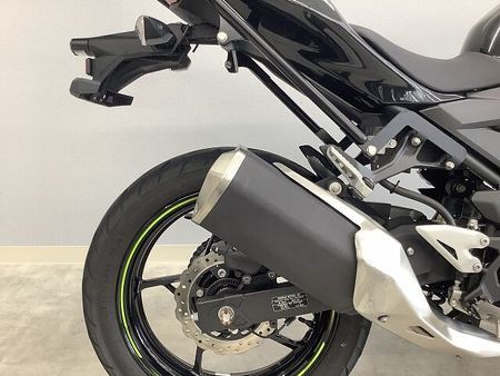 カワサキ Z250 Z250 2022年モデルワンオーナーリアキャリア装備バイザーカスタム 9
