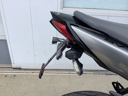 スズキ SV650 SV650X 安心のエンジンスライダー・レバー・フェンダーレスカスタム! 23