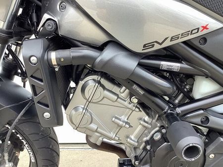 スズキ SV650 SV650X 安心のエンジンスライダー・レバー・フェンダーレスカスタム! 35