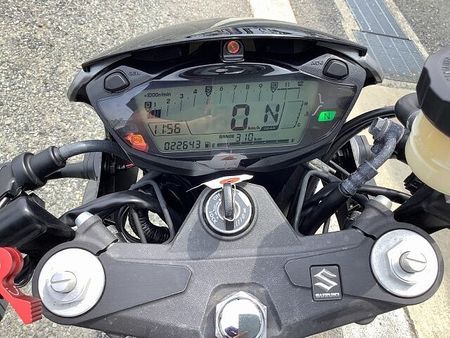 スズキ SV650 SV650X 安心のエンジンスライダー・レバー・フェンダーレスカスタム! 6