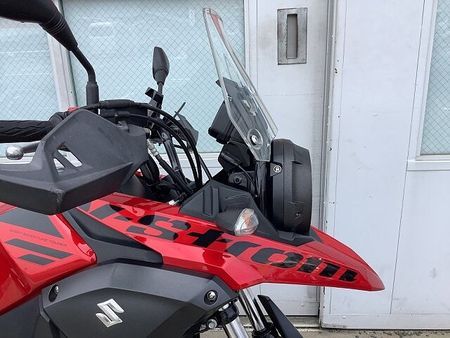 スズキ Vストローム250 Vストローム250 フルパニア装備で荷物の積載可能! 12