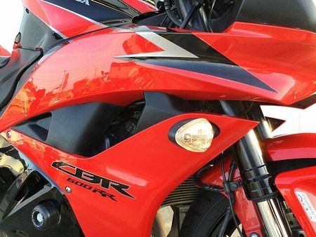 ホンダ CBR600RR CBR600RR エンジンスライダー・インナーリアフェンダー装備! 29