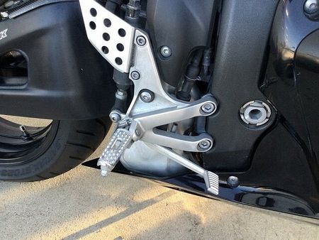 ホンダ CBR600RR CBR600RR エンジンスライダー・インナーリアフェンダー装備! 31