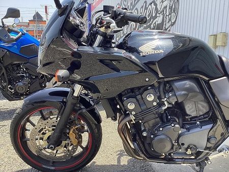 ホンダ CB400スーパーボルドール CB400スーパーボルドールABS E Package エンジンガード搭載 16