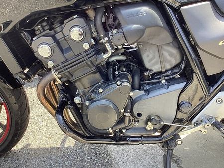 ホンダ CB400スーパーボルドール CB400スーパーボルドールABS E Package エンジンガード搭載 20