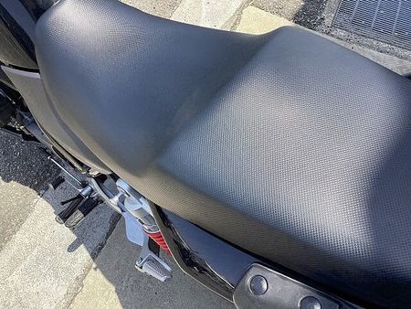 ホンダ CB400スーパーボルドール CB400スーパーボルドールABS E Package エンジンガード搭載 34