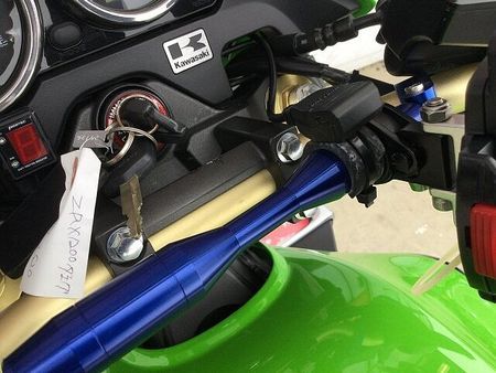 カワサキ ZRX1200R ZRX1200DAEG フェンダーレス・エンジンスライダーなどカスタム多数 19
