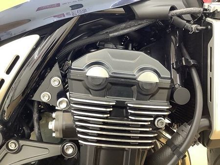 カワサキ Z900RS Z900RS (ノーマル車両・低走行) 32
