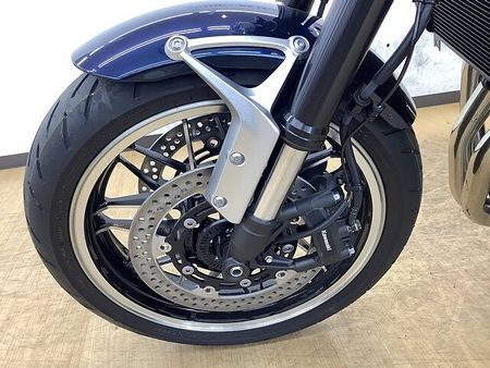 カワサキ Z900RS Z900RS (ノーマル車両・低走行) 9
