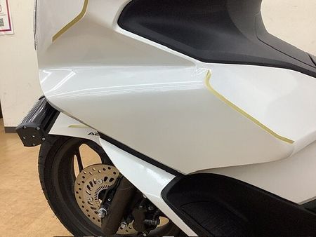 ホンダ PCX125 PCX125 バックレストなど嬉しいカスタム車両!!! 20