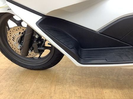 ホンダ PCX125 PCX125 バックレストなど嬉しいカスタム車両!!! 21
