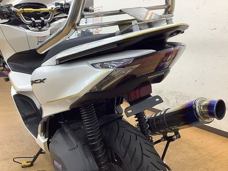 ホンダ PCX125 PCX125 バックレストなど嬉しいカスタム車両!!! 27