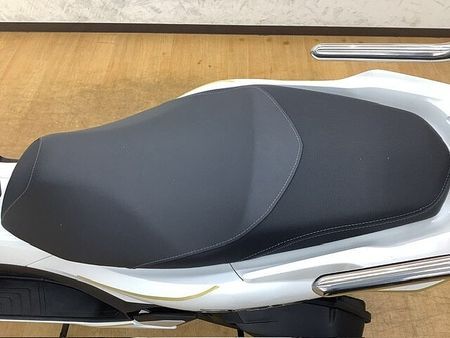 ホンダ PCX125 PCX125 バックレストなど嬉しいカスタム車両!!! 30