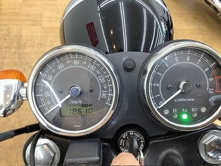 カワサキ エストレヤ エストレヤ エンジンガード!リアキャリア、バックサポート付き! 9