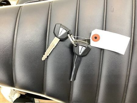カワサキ W800 W800!(2024年モデル、ワンオーナー車)グリップヒーター、ETC標準装備! 10