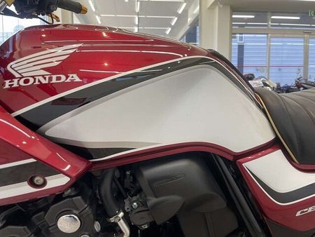 ホンダ CB400スーパーボルドール CB400 SUPER BOL D'OR HYPER VTEC Revo 2019年モデル 39
