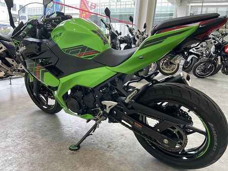 カワサキ ニンジャ 250 【7月限定価格】NINJA250【マル得】2023年モデル/フェンダーレス/カスタムグリッ 12