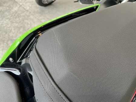 カワサキ ニンジャ 250 【7月限定価格】NINJA250【マル得】2023年モデル/フェンダーレス/カスタムグリッ 22
