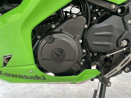 カワサキ ニンジャ 250 【7月限定価格】NINJA250【マル得】2023年モデル/フェンダーレス/カスタムグリッ 35