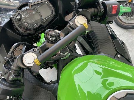 カワサキ ニンジャ 250 【7月限定価格】NINJA250【マル得】2023年モデル/フェンダーレス/カスタムグリッ 38