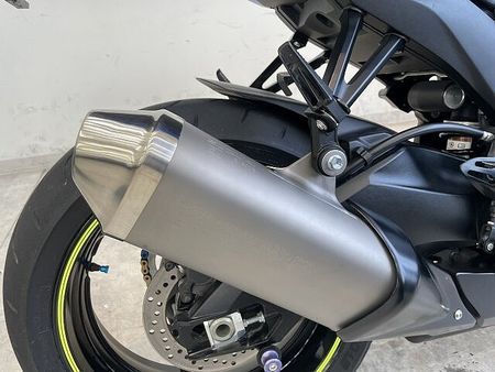 スズキ GSX-R750 GSX-R750 2018年モデル/エンジンスライダー/フェンダーレス/USB電源 14
