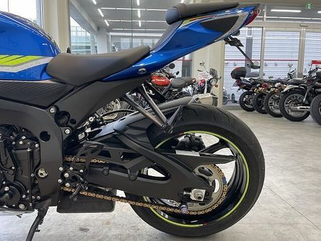 スズキ GSX-R750 GSX-R750 2018年モデル/エンジンスライダー/フェンダーレス/USB電源 27