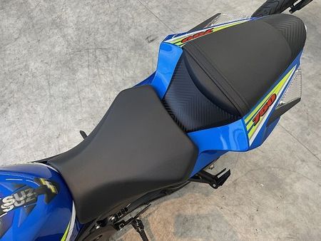 スズキ GSX-R750 GSX-R750 2018年モデル/エンジンスライダー/フェンダーレス/USB電源 5