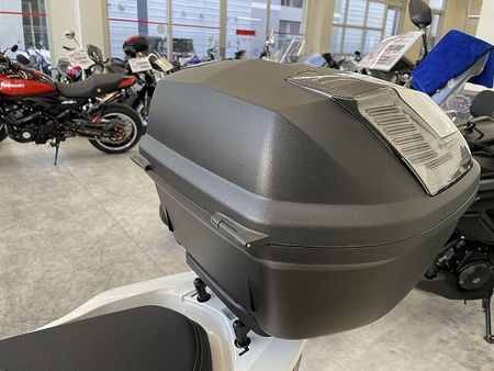 ホンダ PCX125 PCX 2023年モデル/リアボックス付き 24