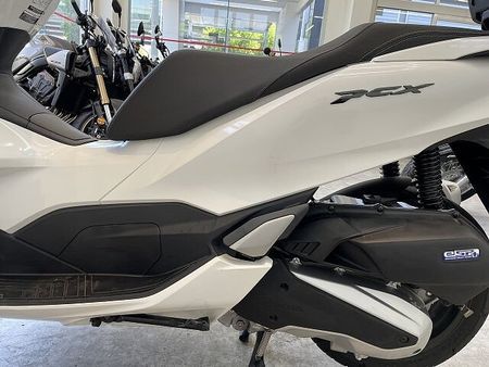 ホンダ PCX125 PCX 2023年モデル/リアボックス付き 29