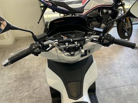 ホンダ PCX125 PCX 2023年モデル/リアボックス付き 7