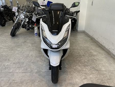 ホンダ PCX125 PCX 2023年モデル/リアボックス付き 10