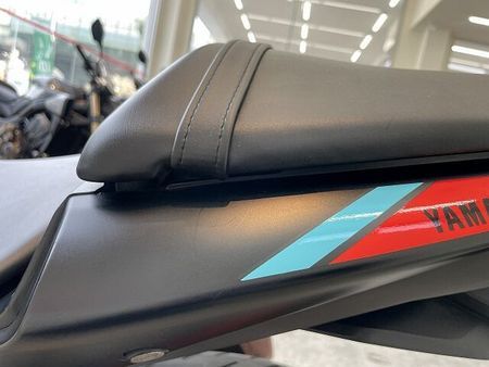 ヤマハ MT-03 (-2013) MT-03【マル得】2021年モデル/USB電源付きスマホホルダー 32