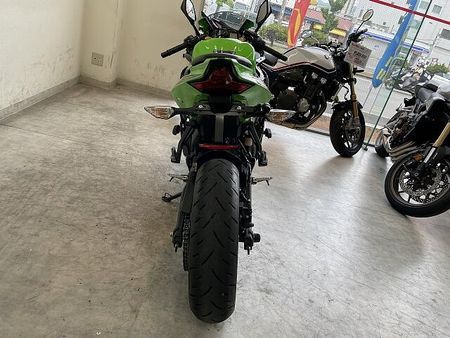 カワサキ ZX-25R Ninja ZX-25R SE 2021年モデル/エンジンスライダー/フェンダーレス 11