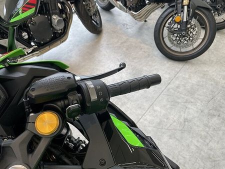カワサキ ZX-25R Ninja ZX-25R SE 2021年モデル/エンジンスライダー/フェンダーレス 35
