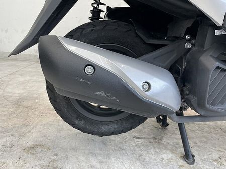 ホンダ リード125 リード125 2020年モデル/リアボックス付き 4
