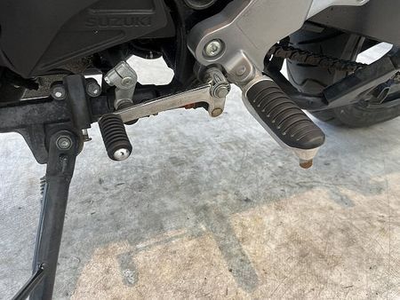 スズキ Vストローム250 V-ストローム250【マル得】2019年モデル/マルチバー付き 35