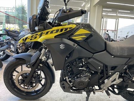 スズキ Vストローム250 V-ストローム250【マル得】2019年モデル/マルチバー付き 37
