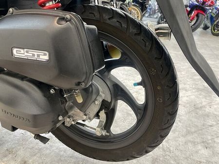 ホンダ ディオ110 DIO110 2019年モデル/リアボックス付き/モリワキマフラー/ 30